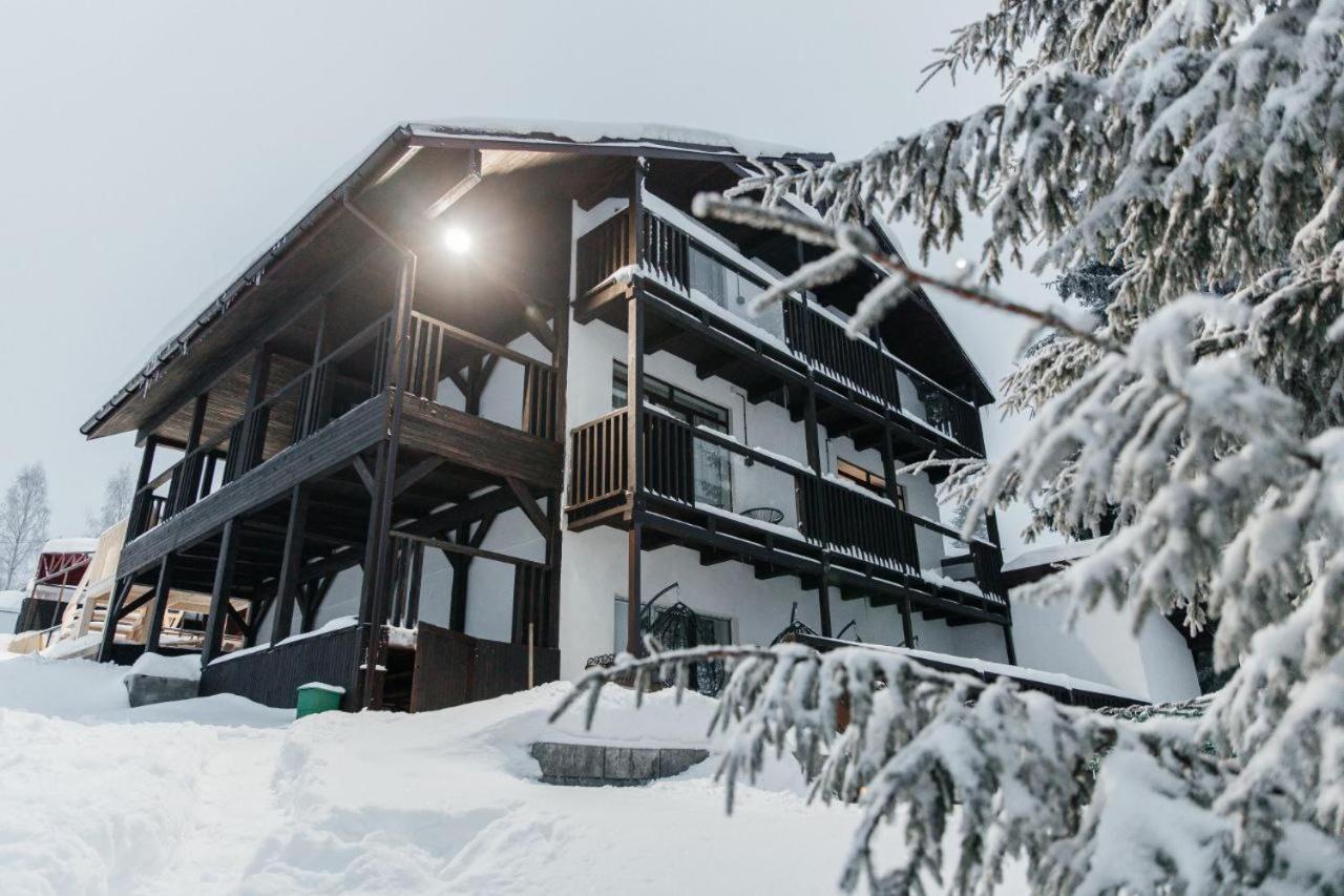 Mayak Shale Resort 4 км до Буковелю Яблуниця Екстер'єр фото